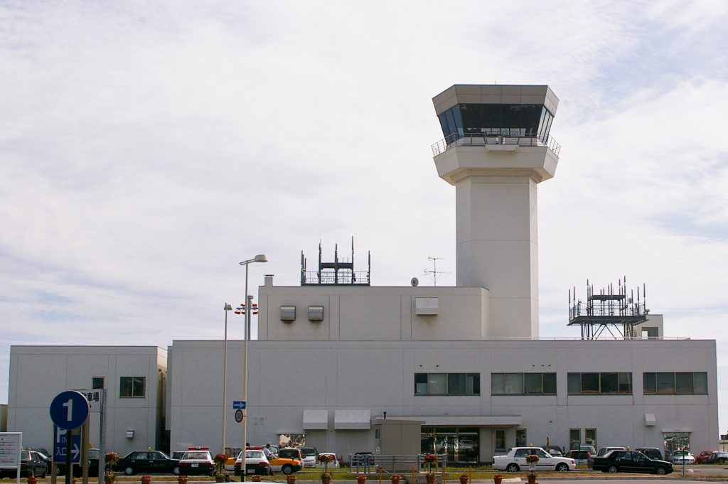 airport-control-tower