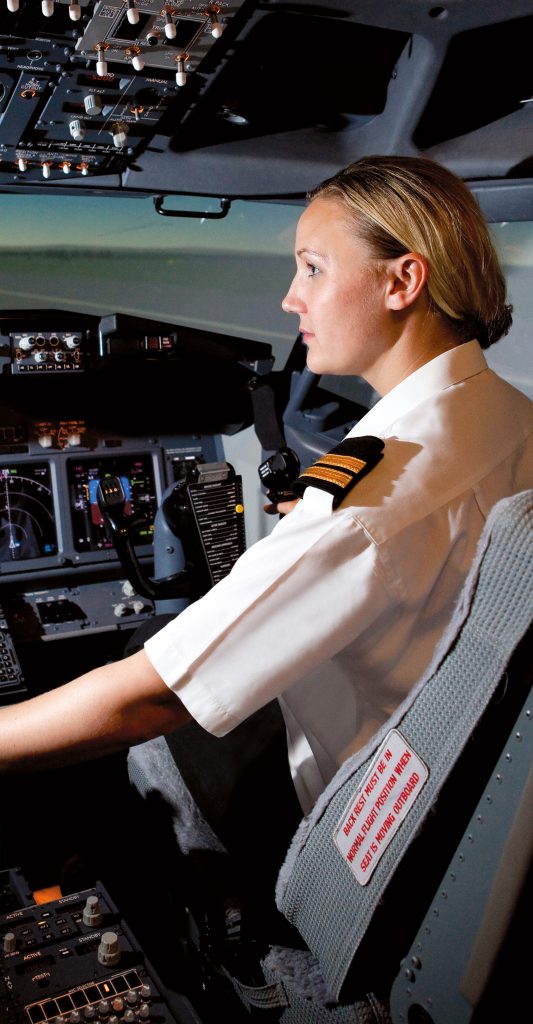 FTE Pilot girl at Sim